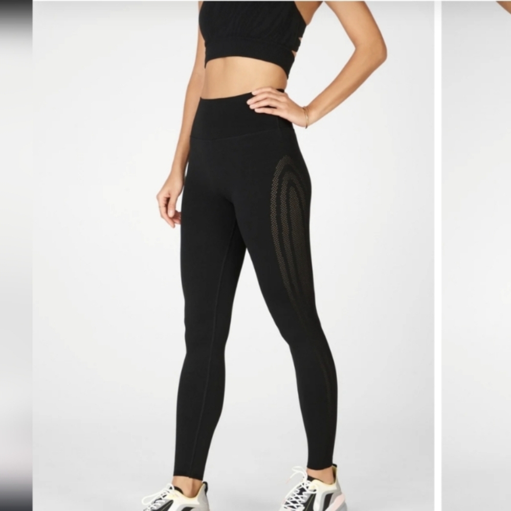 SculptKnit by FABLETICS Leggings size XS